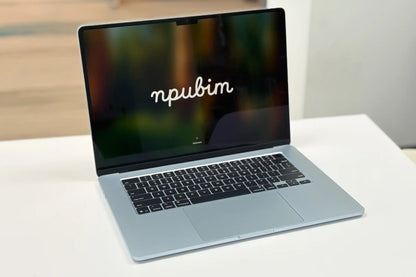MACBOOK AIR M4 2025