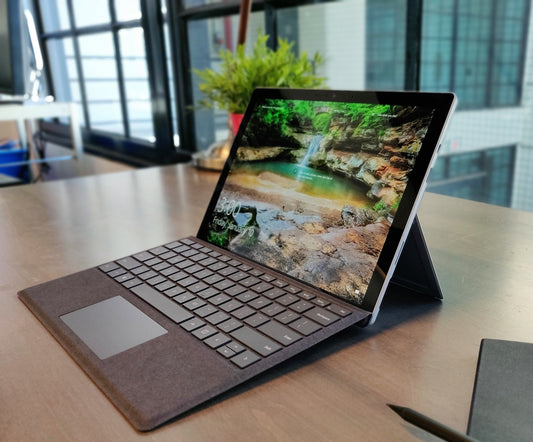 SURFACE PRO 7